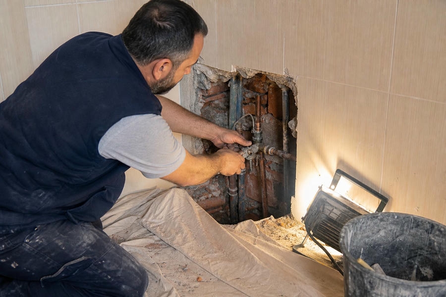 Duvar İçindeki Su Kaçağı Hangi Belirtileri Gösterir?